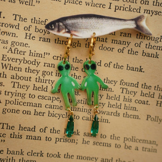 Chic Alien Earrings