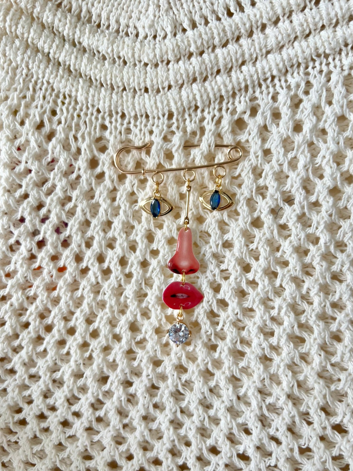 Facial Features Brooch