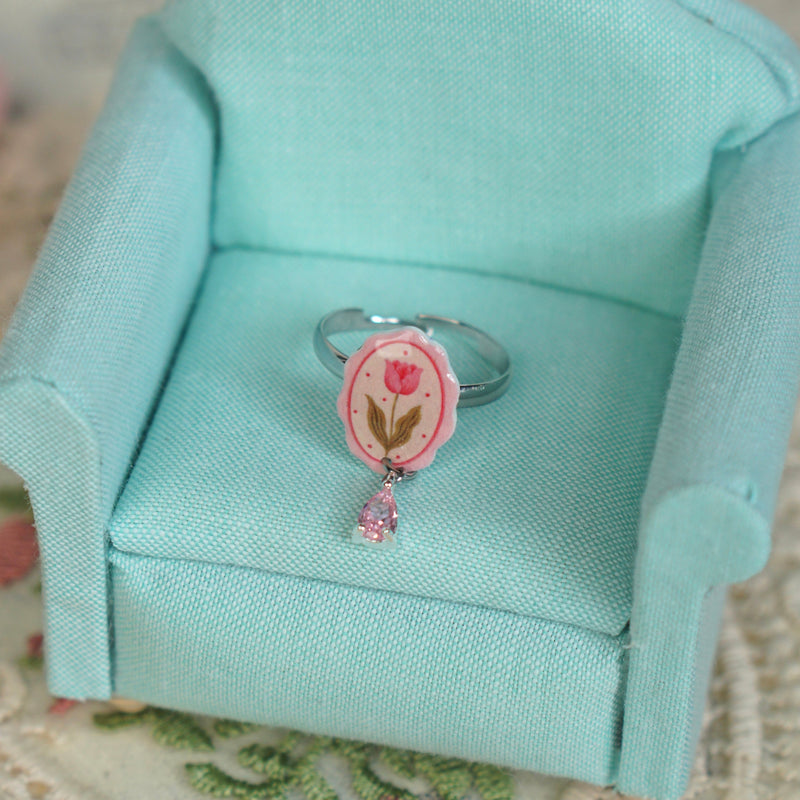 Floral frame Ring
