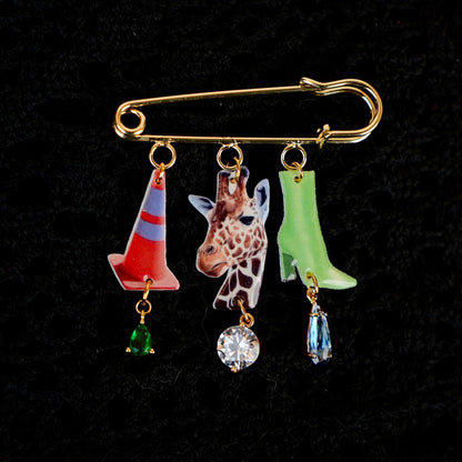 Giraffe Brooch