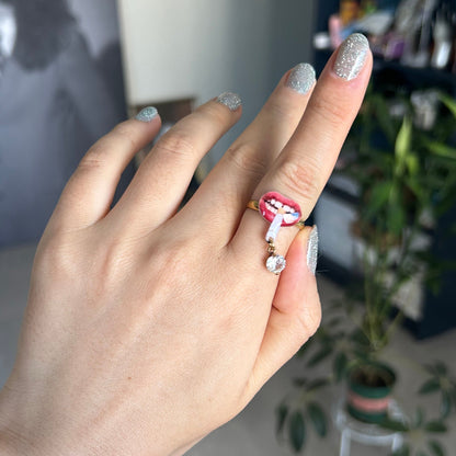 Smoking Lips Rings